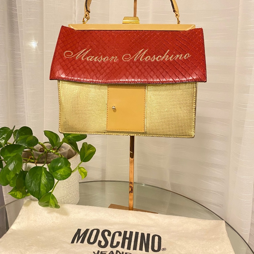 Authentic vintage Maison Moschino house bag in leather